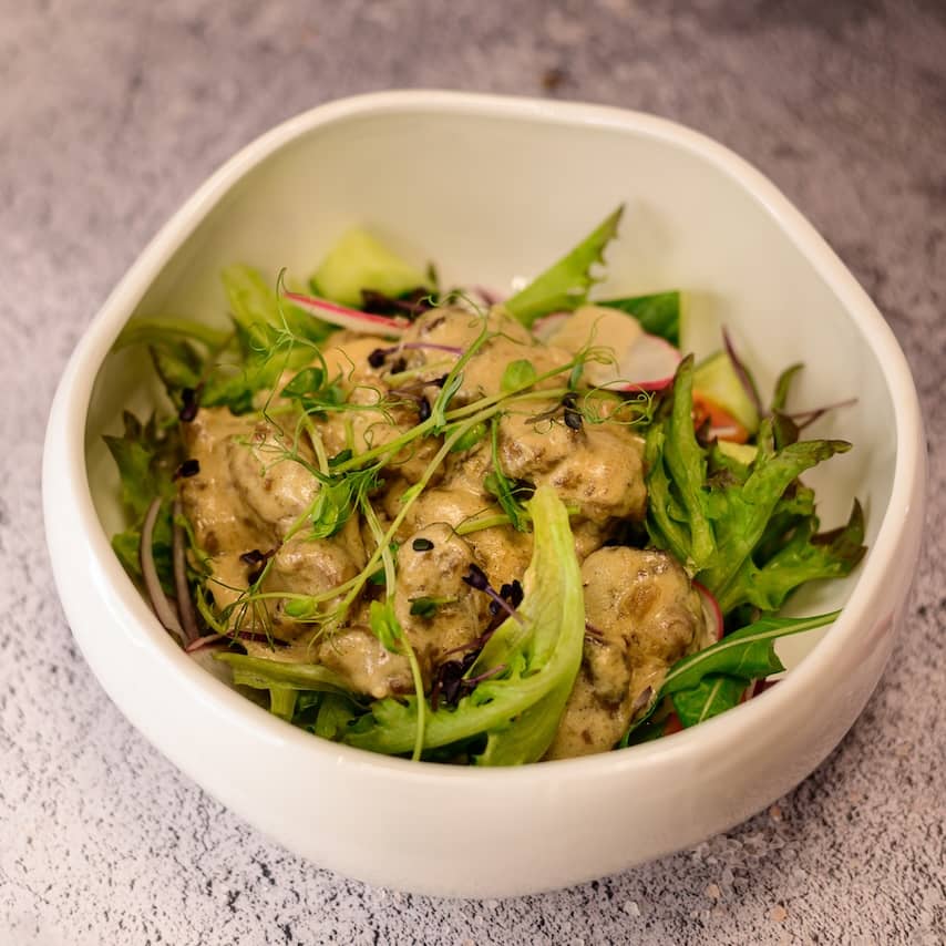 Фото Тёплый салат с куриной печенью